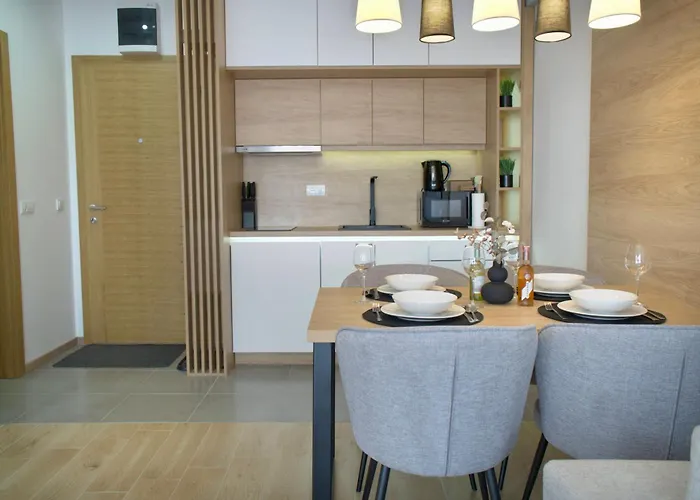 アパート Forest Zlatni Bor ズラティボール