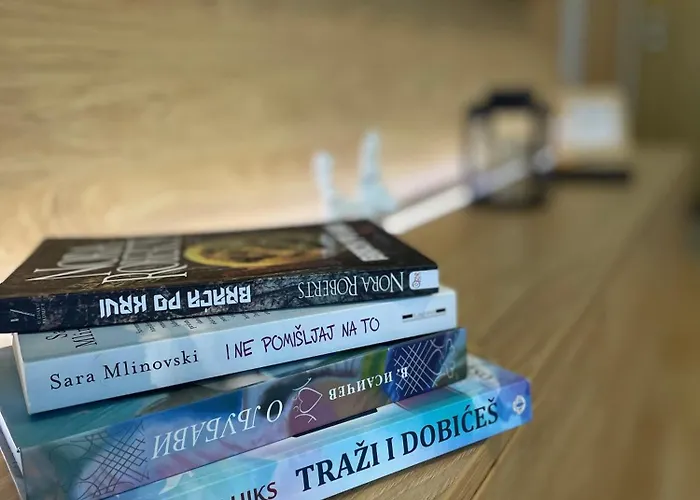 アパート Forest Zlatni Bor ズラティボール